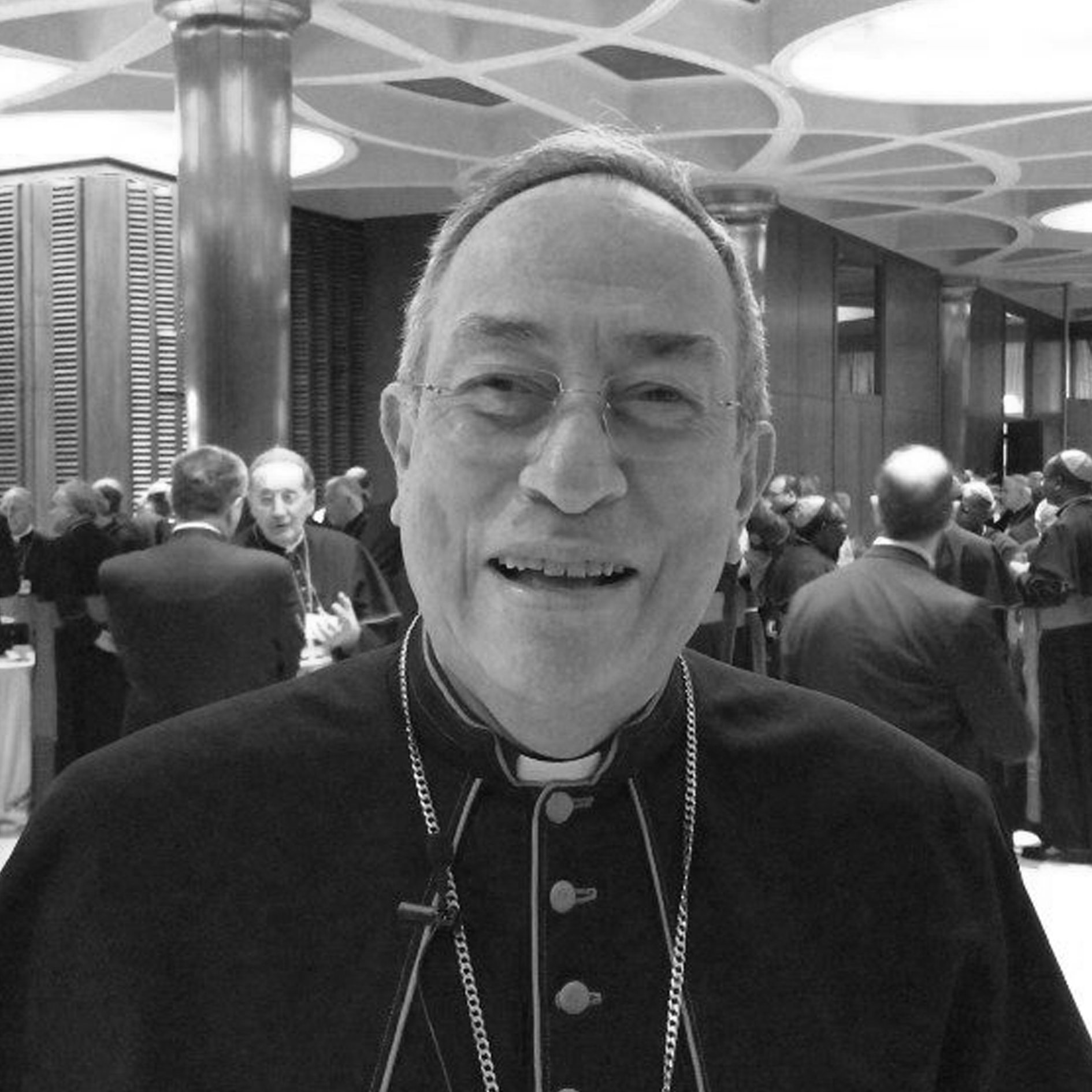 Cardenal Oscar Rodríguez Madariaga sdb